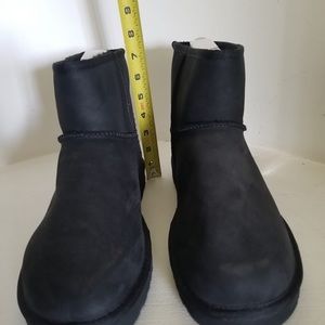Men’s UGG Classic Mini Size 11